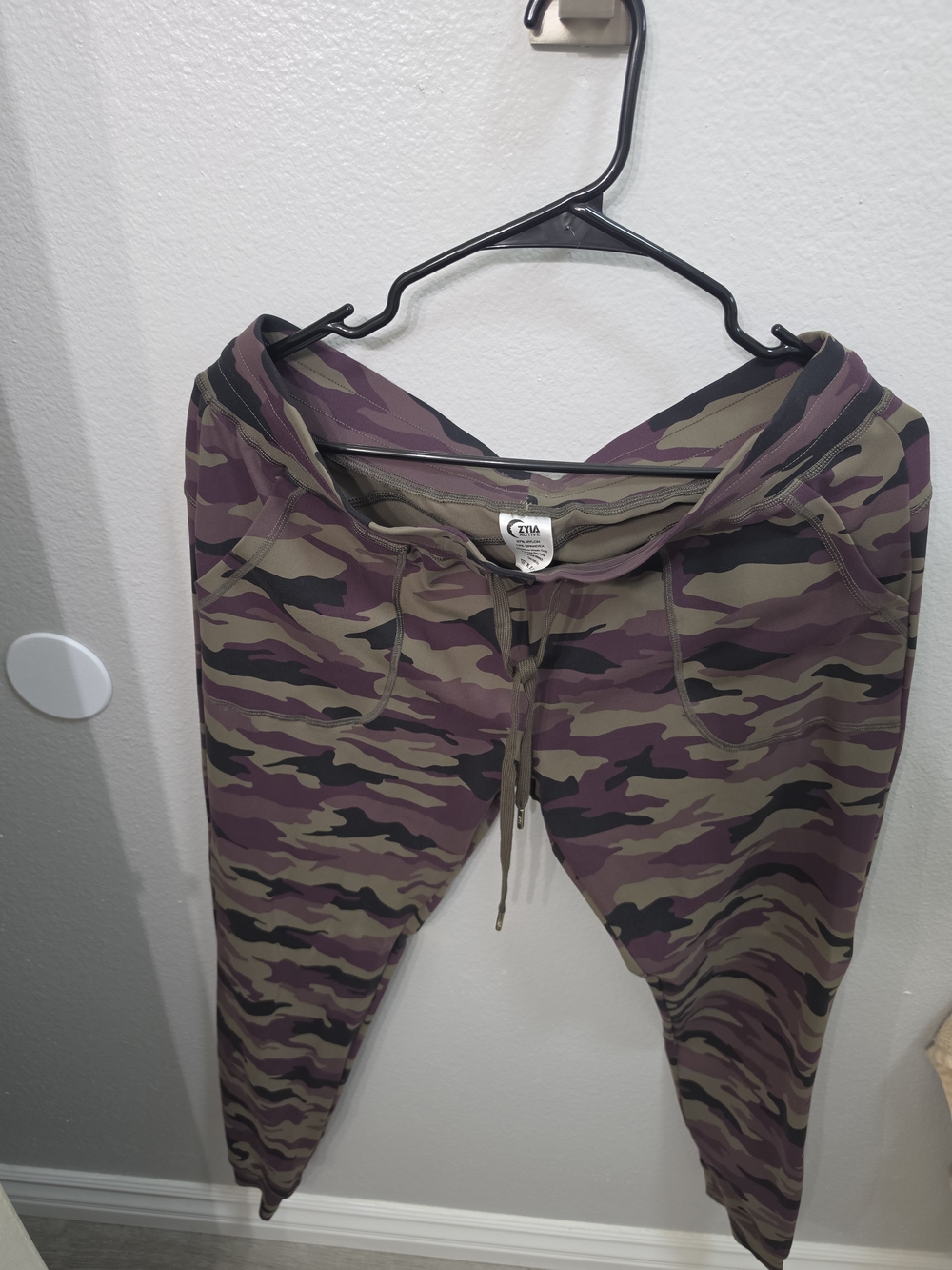 Camo Jogger Sweatpants in Olive & Purple - Women